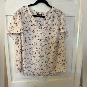 Hilary Radley White Flutter Sleeve Blouse